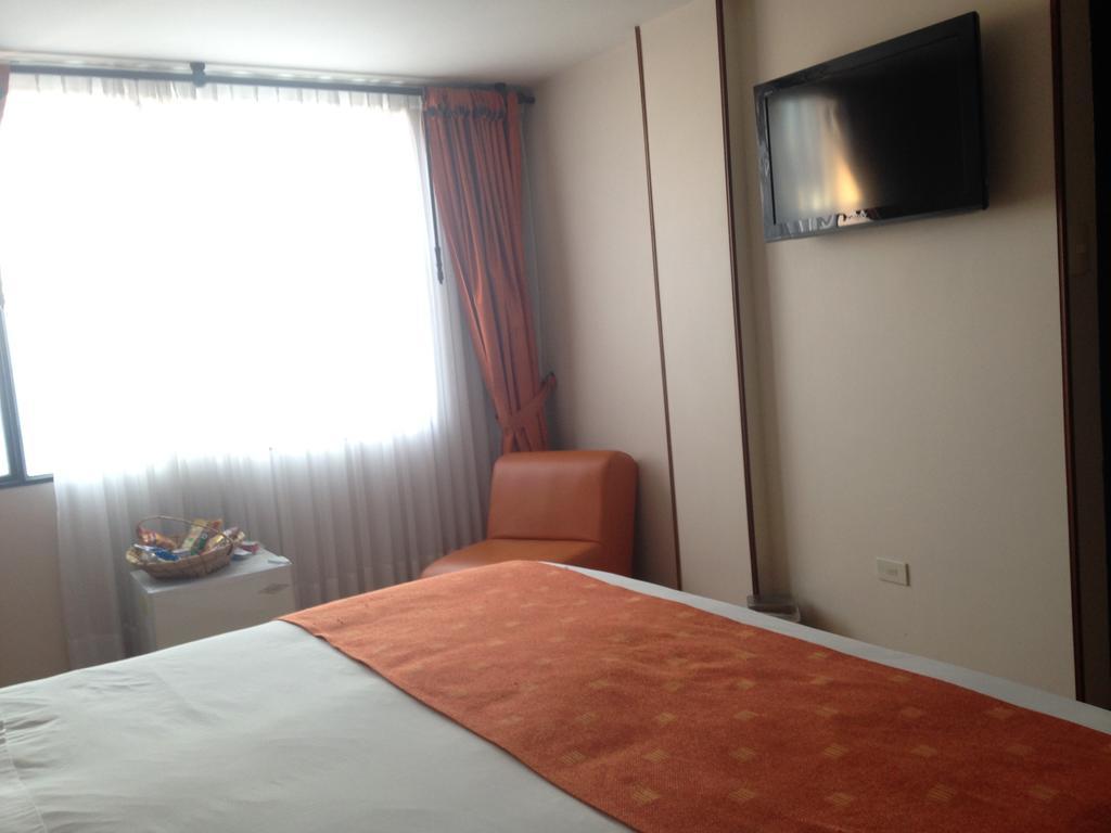 Hotel Plaza Muisca Тунха Екстер'єр фото